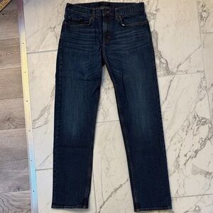 Banana Republic Straight Jeans 31/32